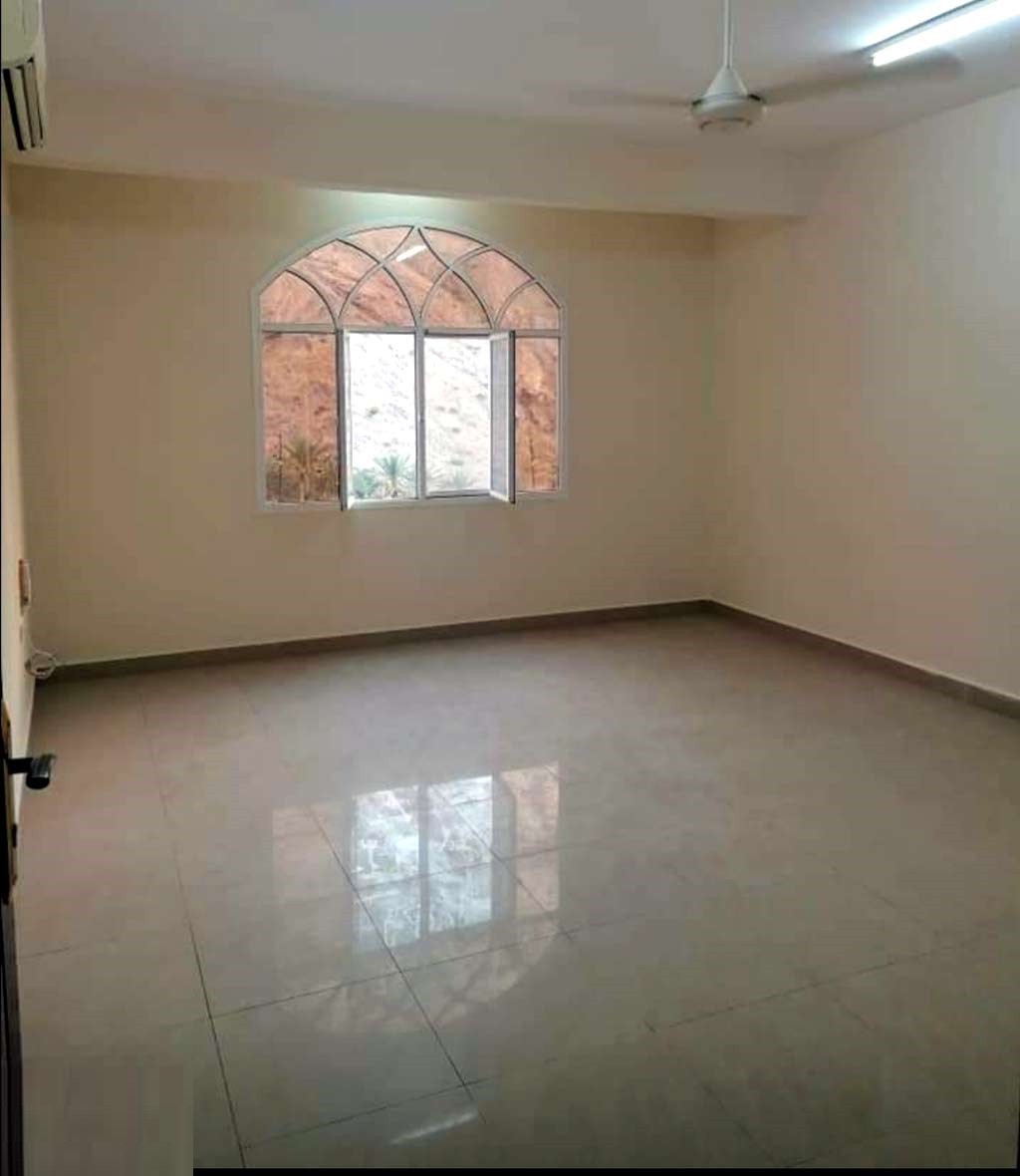 1 Bedroom flat for rent in Wadi Kabir